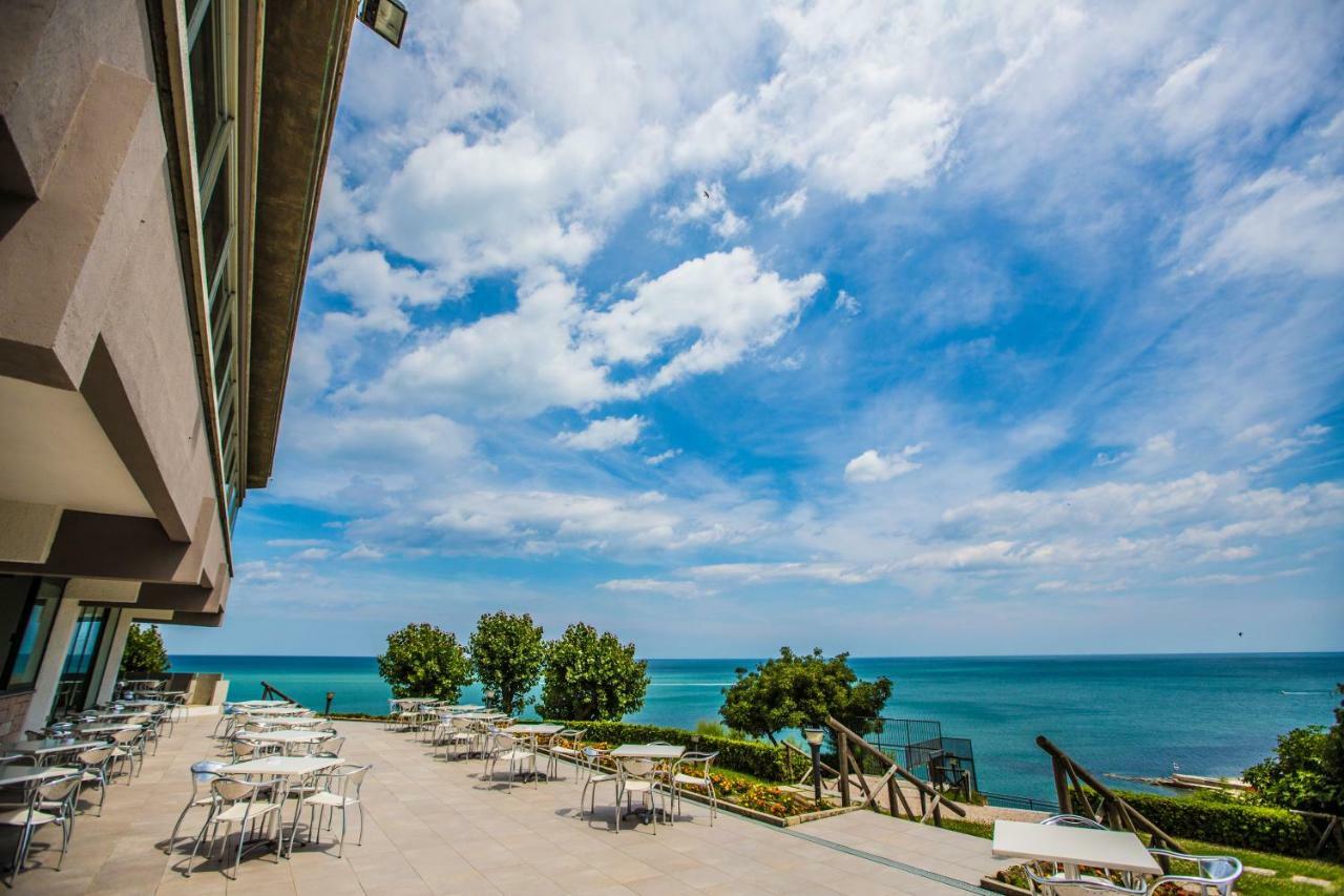 Albergo Capo Est Gabicce Mare Dış mekan fotoğraf